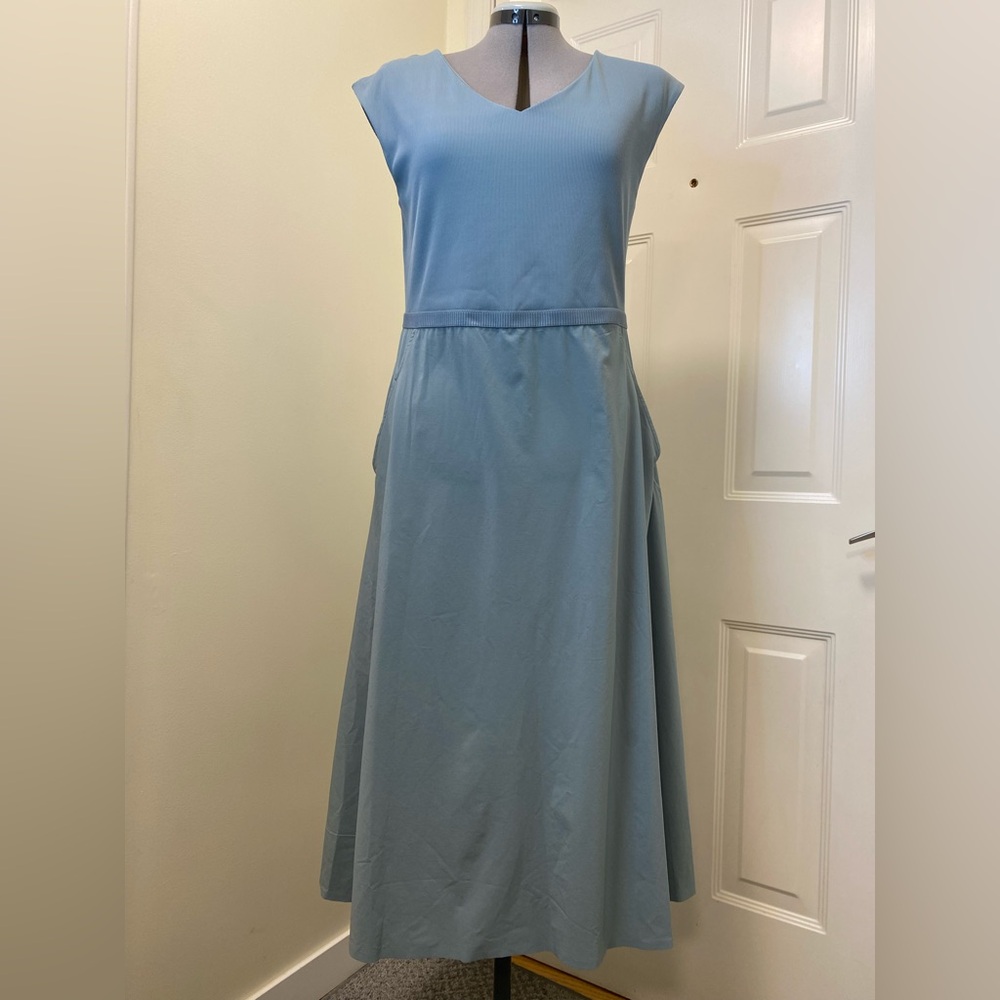 Sleeveless V-Neck Midi Dress in Sage Green - Picture 2 of 10